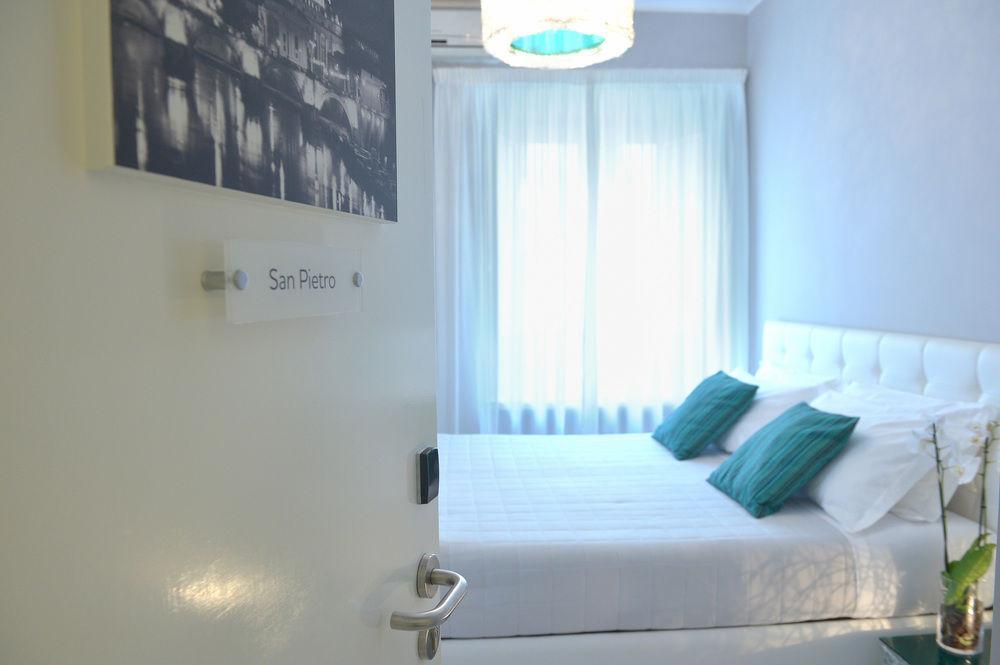 Bed and Breakfast B-Cool (Adults Only) Rzym Zewnętrze zdjęcie